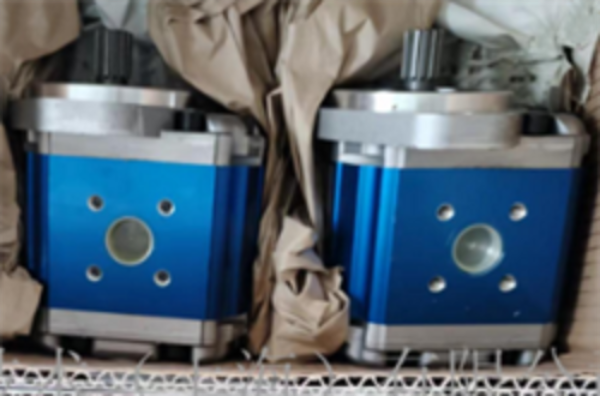 意大利維爾沃VIVOIL齒輪泵XV-0P/0.57 , XV-0P/0.76 , XV-0P/0.98規格參數